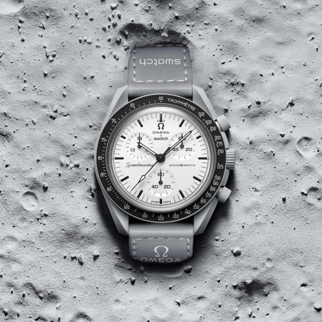 MOONSWATCH MISSION TO MOONPHASE 1965 - SWATCH X OMEGA BIOCERAMIC