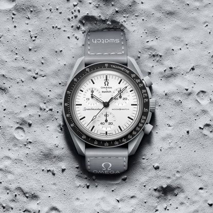 MOONSWATCH MISSION TO MOONPHASE 1965 - SWATCH X OMEGA BIOCERAMIC